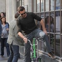 Hugh Jackman leaves the Radio 1 studios Photos | Picture 75436